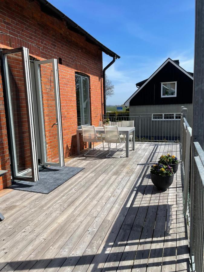 Laegenhet Soeder Om Landsvaegen A Leilighet Skivarp Eksteriør bilde